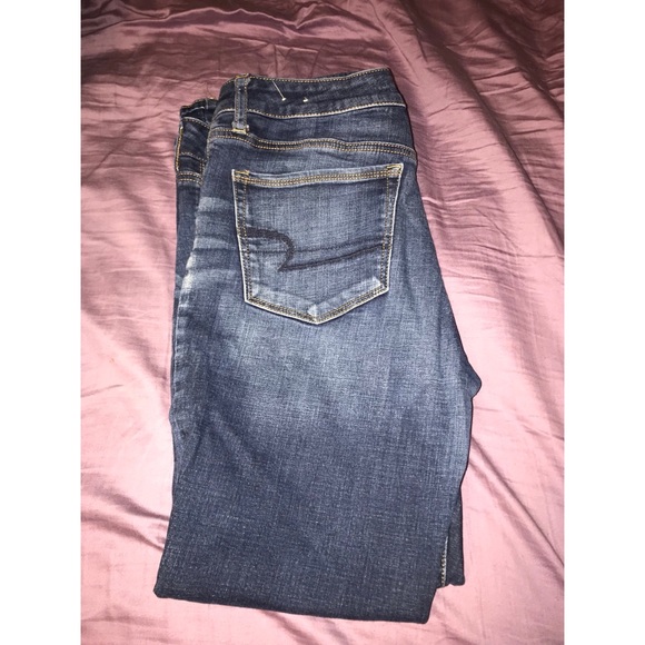 American Eagle Outfitters Denim - American Eagle skinny kick jeans. Size 14 short